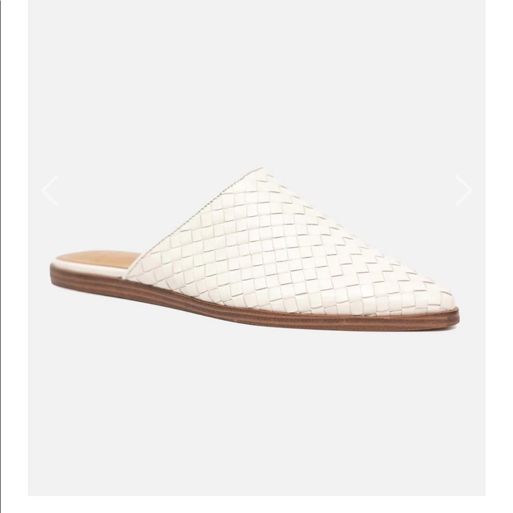 MARC FISHER - Garren Pointed Toe Woven Mule Cream Leather - size 8